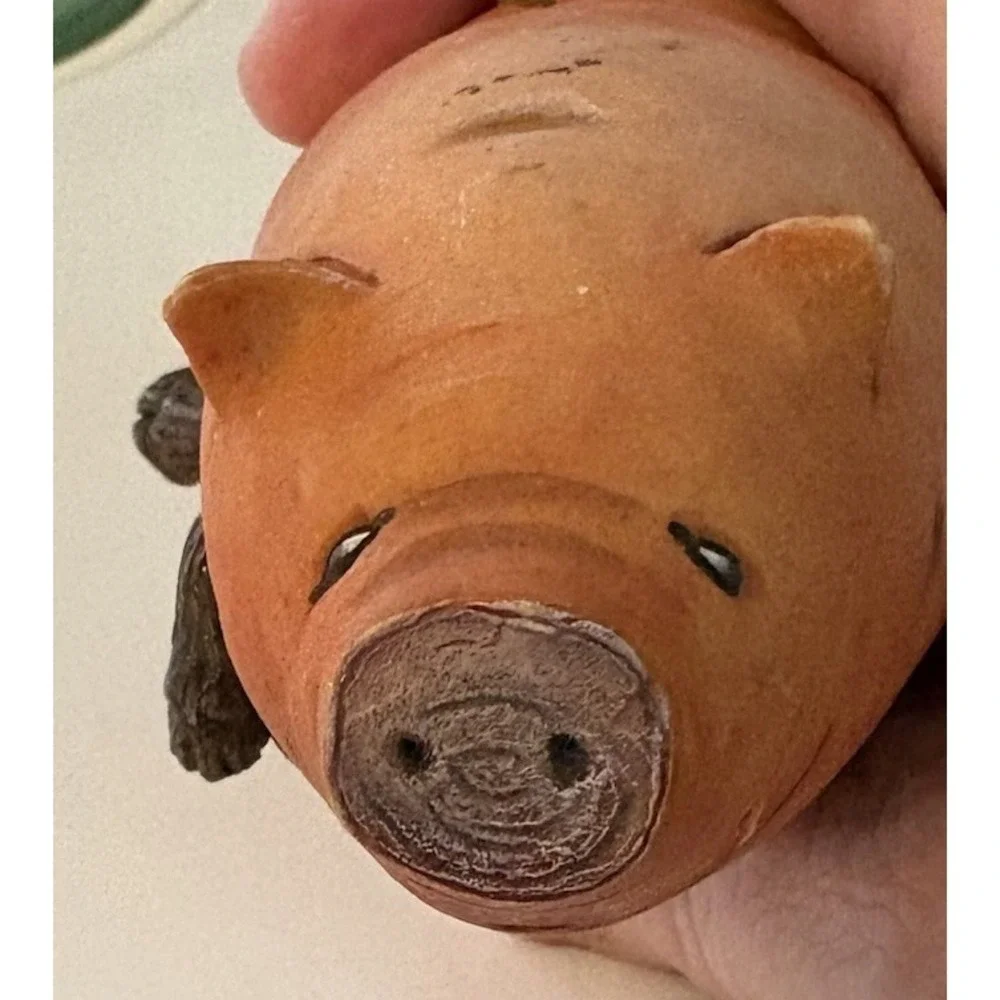 Home Grown Sweet Potato Sitting Pig Enesco Seagull Decor # 4002356